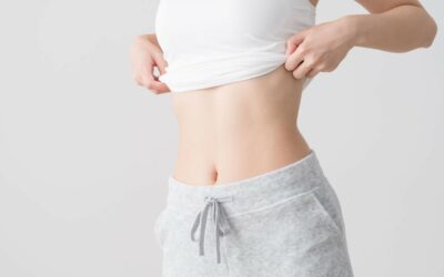 ¿Cómo eliminar la piel sobrante del abdomen?