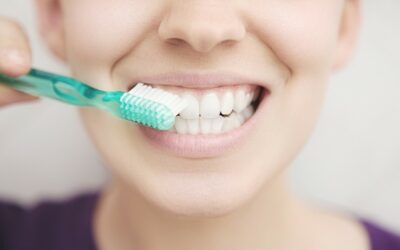 ¿Por qué es importante cepillarse los dientes ?