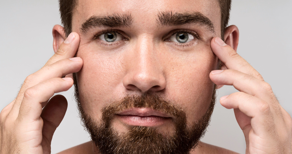 Tratamiento de bolsas y ojeras hombre